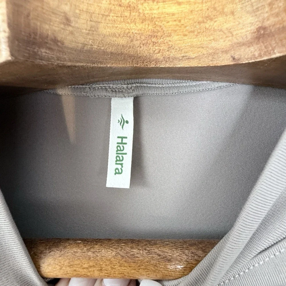 HALARA nwt mock
